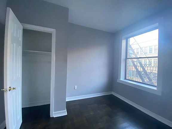 3rd image of 418 W 130th St APT 22