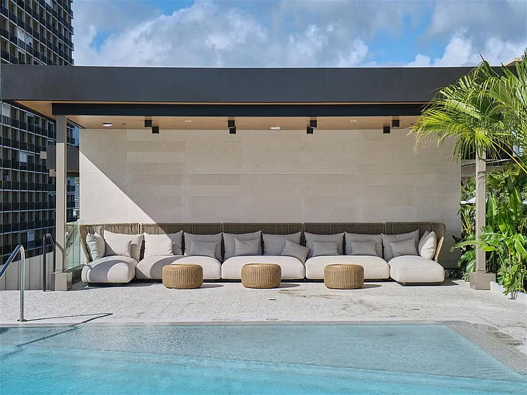 Lilia Waikiki — Photo 14