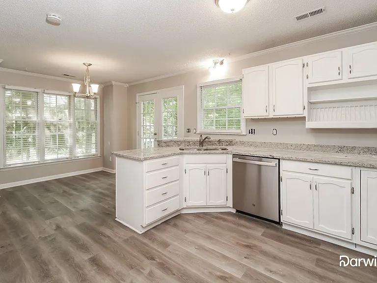 2243 Nettlebrook Dr — Photo 3