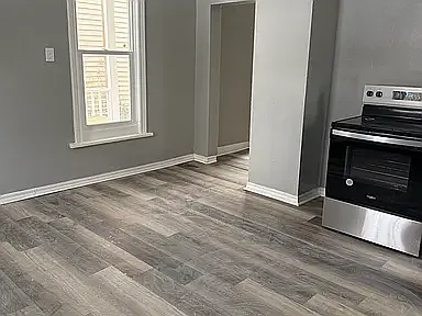 1 bed, $900 — Photo 3