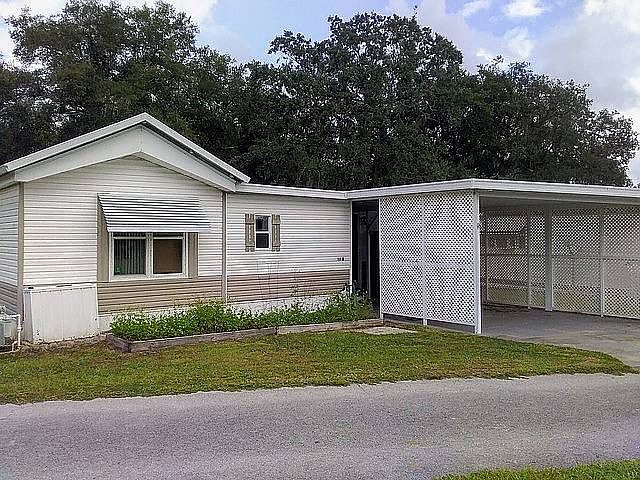 1st image of 28229 148w Cres #33