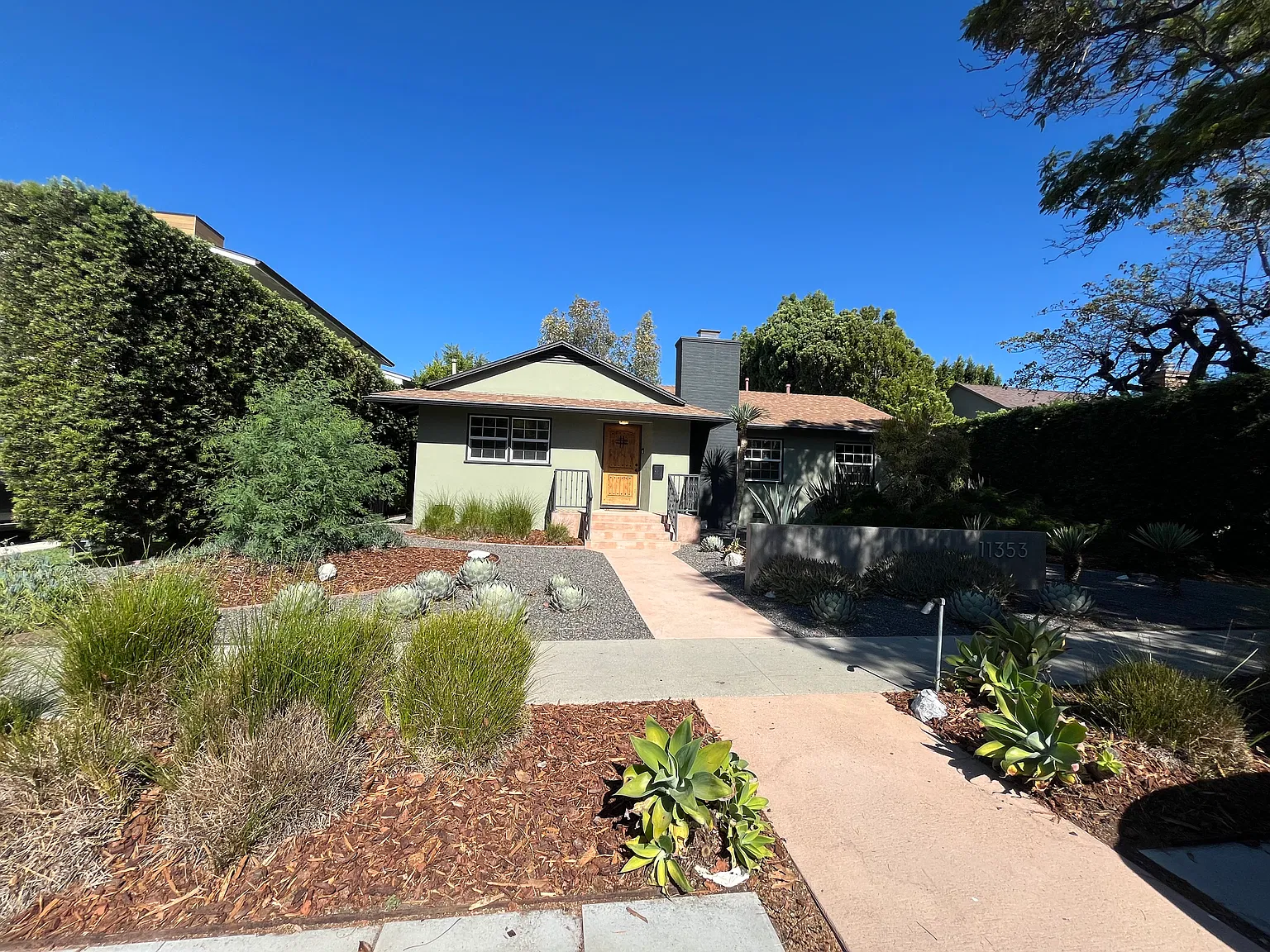 3 bed, 1549 sqft, $7,500 — Photo 3