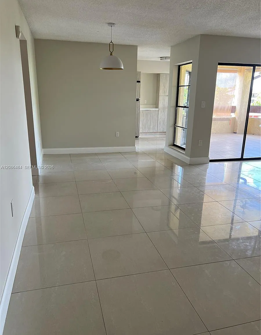 Kenland Bend North Condo — Photo 4