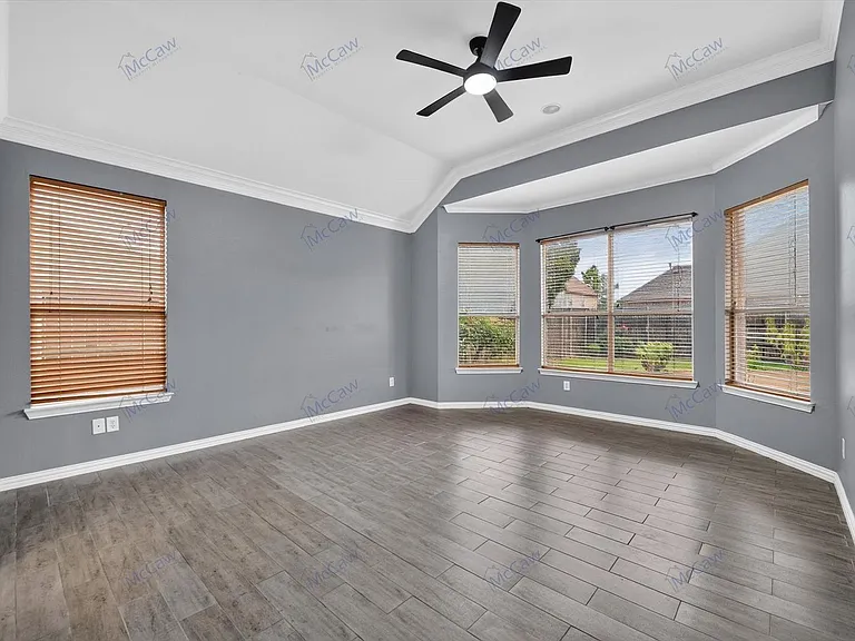608 Walnut Hollow Dr — Photo 11