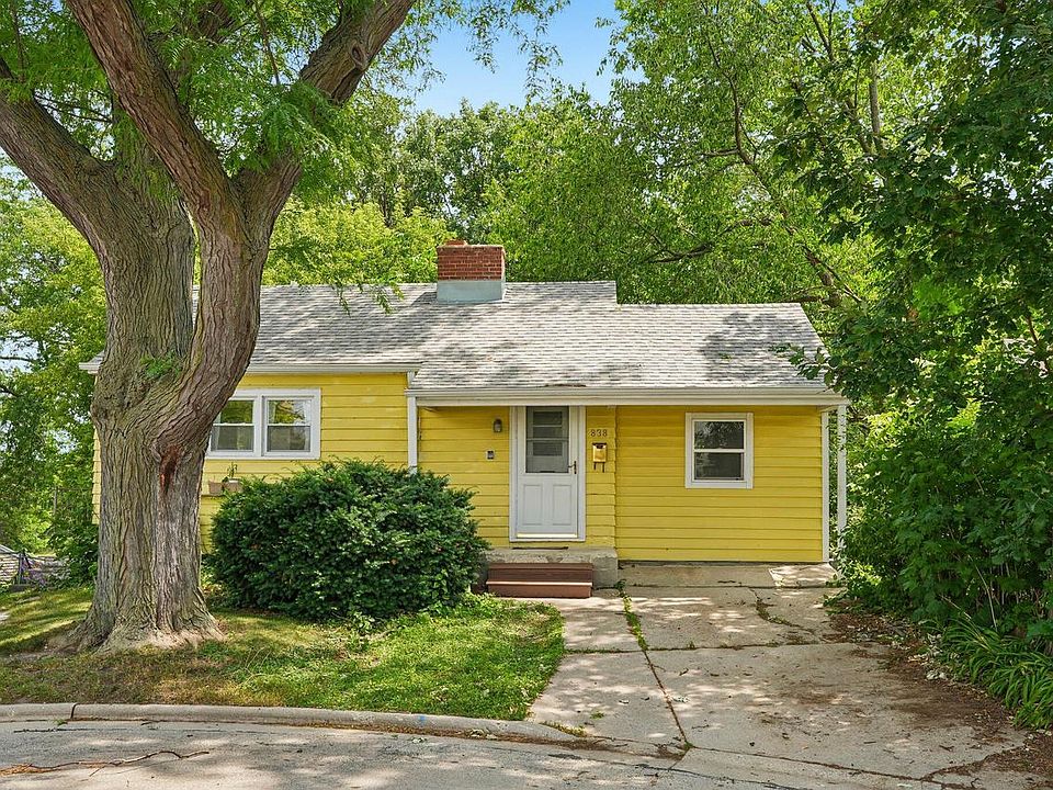 1st image of 838 N 54th STREET