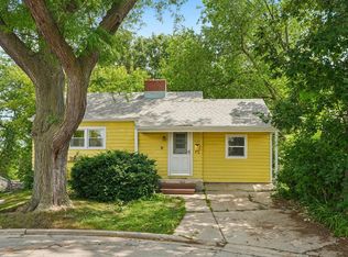 838 N 54th St, Milwaukee, WI 53208
