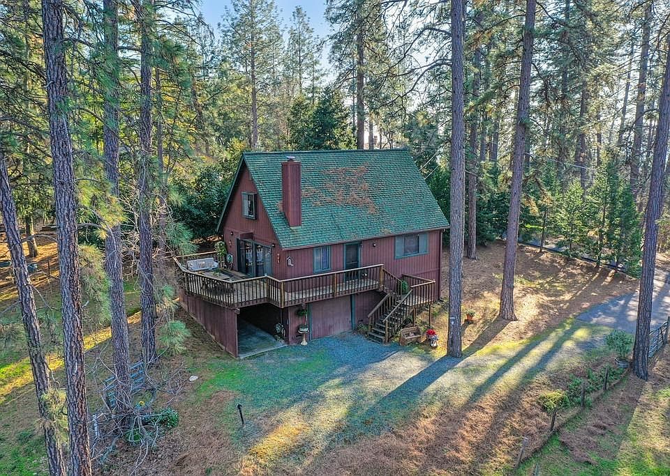 1st image of 1256 Possum Ln