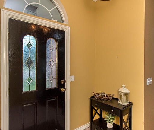 4th image of 5804 Foxcroft Dr