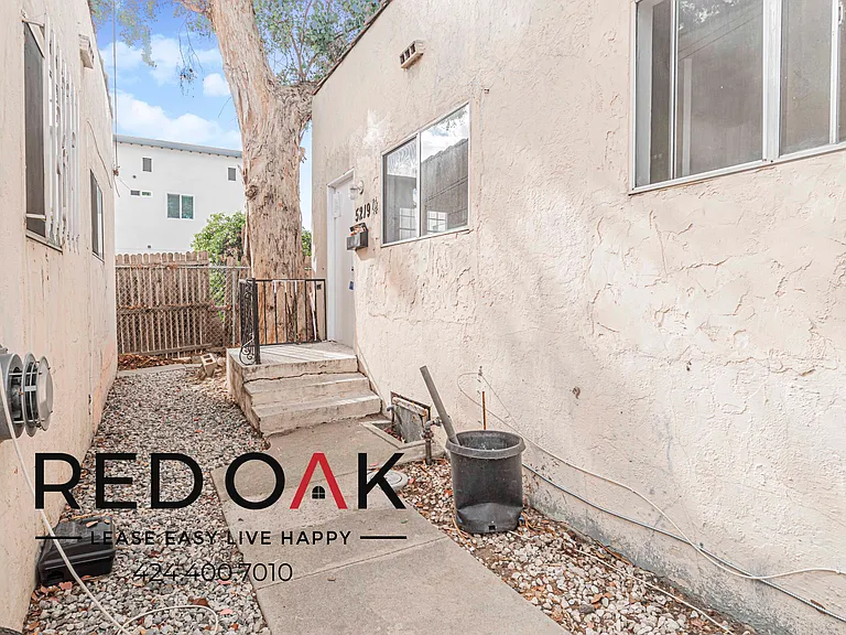 5217 Virginia Ave #5221-1/2 — Photo 19