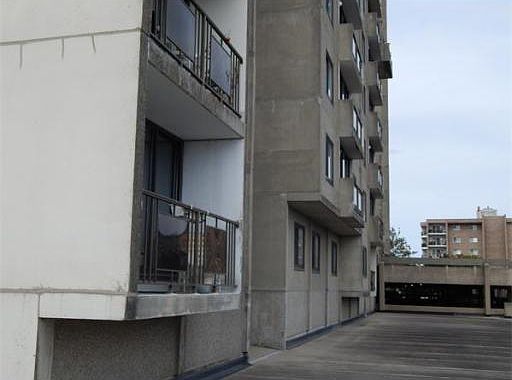 4th image of 73 Broad Reach Unit M15c