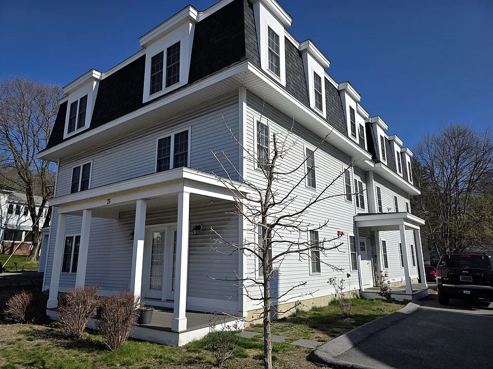 75 Merriam Ave #1
