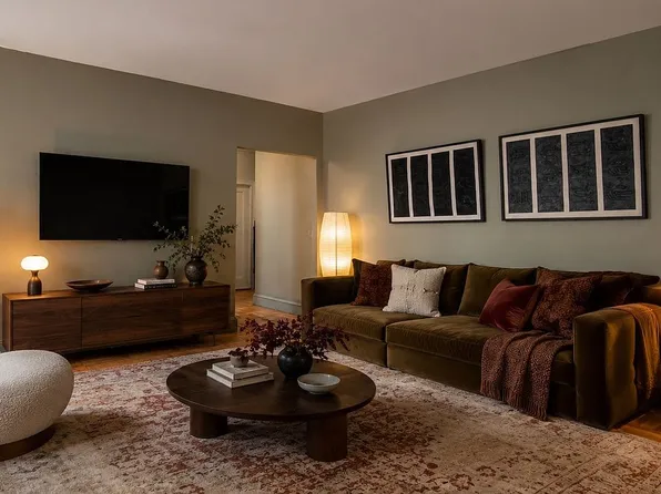 907 5th Ave APT 4F, New York, NY 10021