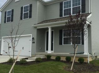 4923 Whispering Falls Dr, Groveport, OH 43125