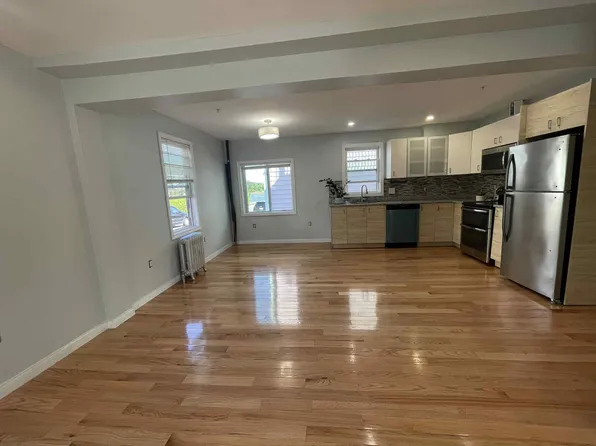 11 Orchard St #1, Salem, MA 01970