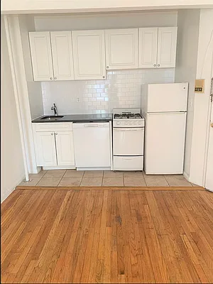 Rented by Voro New York | media 7