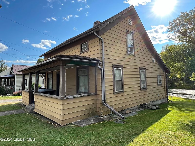 4th image of 114 S Williams Street