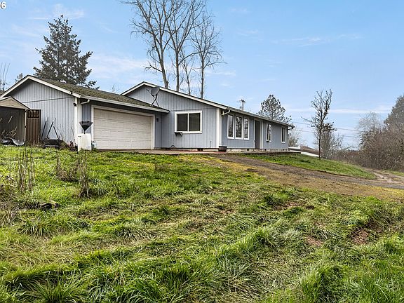 4th image of 220 Wells Rd