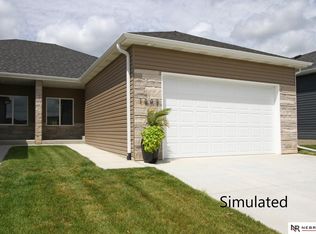 5818 S 95th St, Lincoln, NE 68526