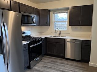 206 Broadway St, Michigan City, IN
