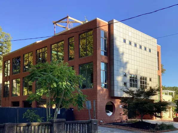 85 Cleveland St #202, Greenville, SC 29601