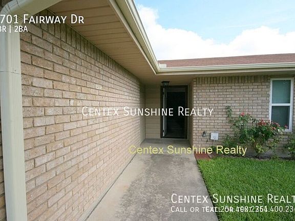 3rd image of 1701 Fairway Dr