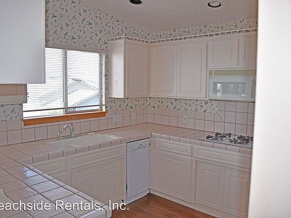 5th image of 2091 Circle Dr
