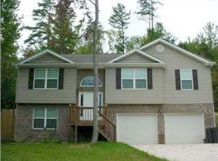 88 Oak Grove Rd, Chickamauga, GA 30707