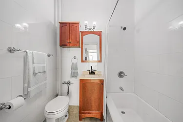 Rented by Aura NYC LLC