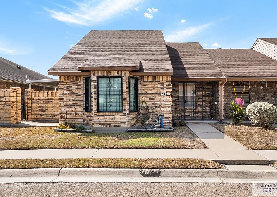 1st image of 2121 Shadowbrook Cir