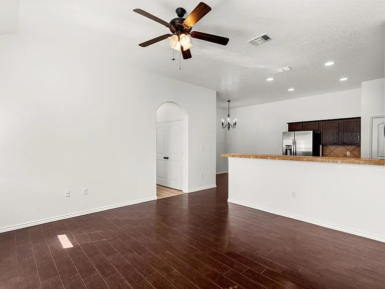 586 Creekside Cir #586 — Photo 10