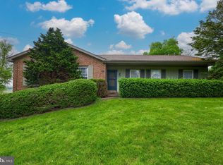 4357 Webster Dr N, York, PA 17402