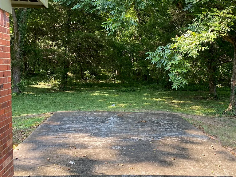 604 W Garrard Rd #B — Photo 12