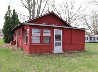 2803 Van Dyke St, Conklin, MI 49403