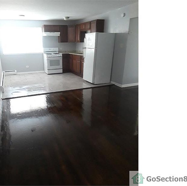 1st image of 7708 S Cornell Ave APT 201