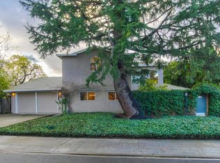 1554 Walnut Dr, Palo Alto, CA 94303
