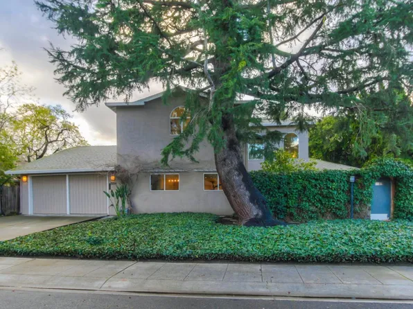 1554 Walnut Dr, Palo Alto, CA 94303