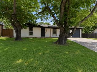 714 S Deerfield Cir, Arlington, TX 76015
