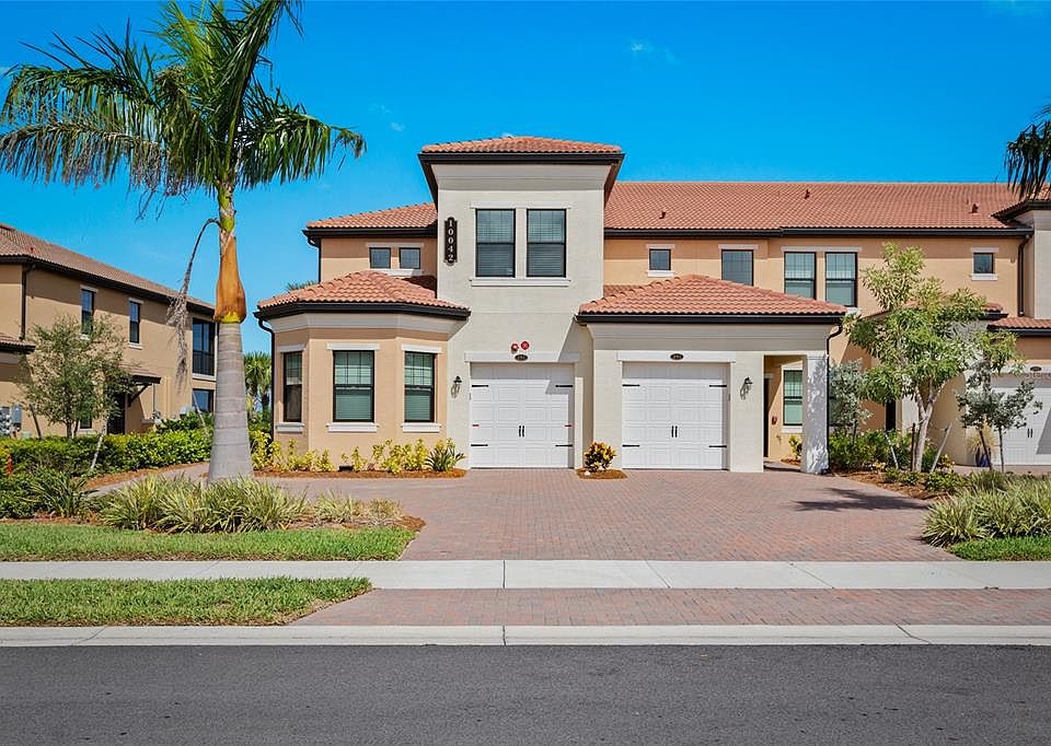 1st image of 10042 CROOKED CREEK DRIVE #201
