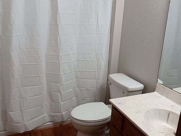 5th image of 6130 SW 26th Ct APT B