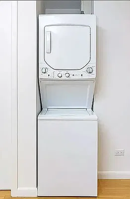 Laundry, photo 1