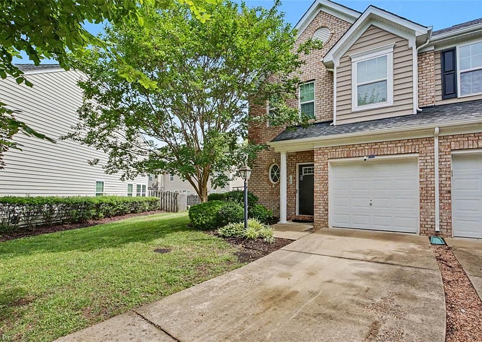1st image of 113 Hale Cir