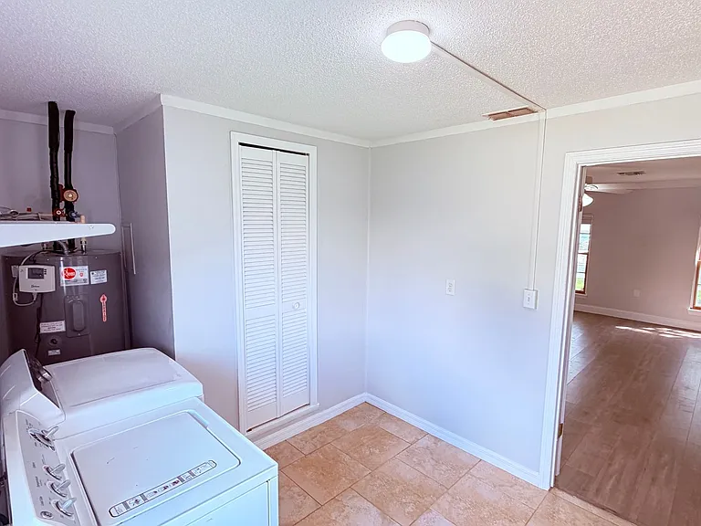 6 Carriage Hill Cir — Photo 19