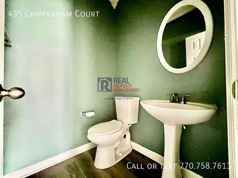 435 Chippenham Ct — Photo 14