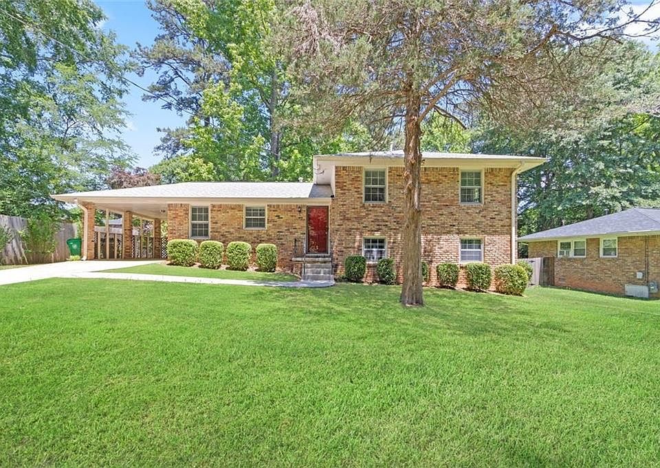 1st image of 3724 Gloucester Dr