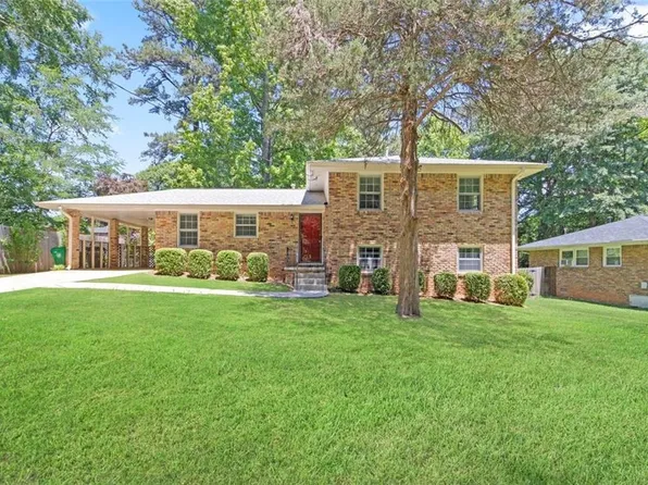 3724 Gloucester Dr, Tucker, GA 30084