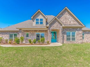 6041 Lodestone Dr, Alexander, AR 72002