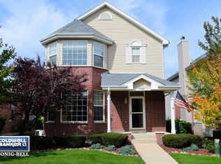 9408 Georgetown Sq, Orland Park, IL 60467