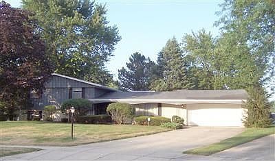 1st image of 436 Warwick Pl