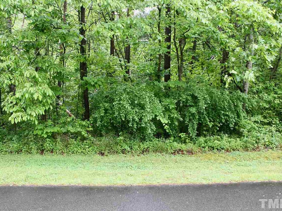 1st image of 2724 Crescent Hill Ct