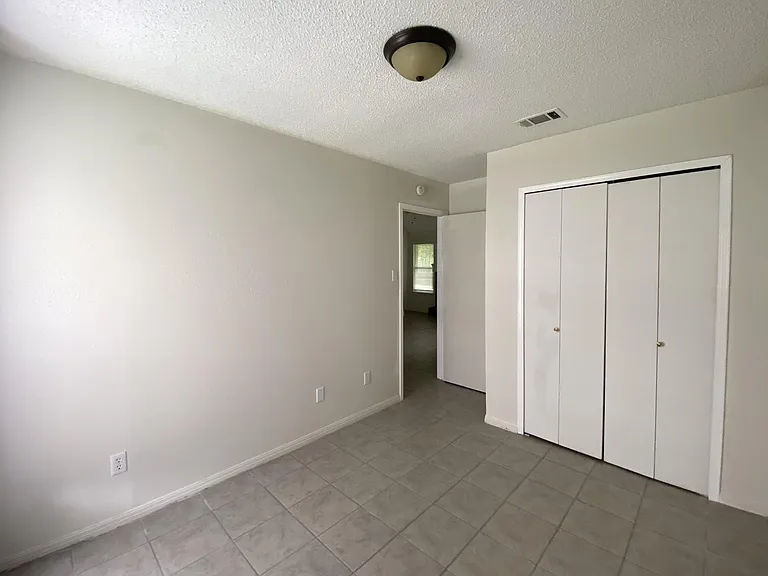 2707 Starling Dr — Photo 13